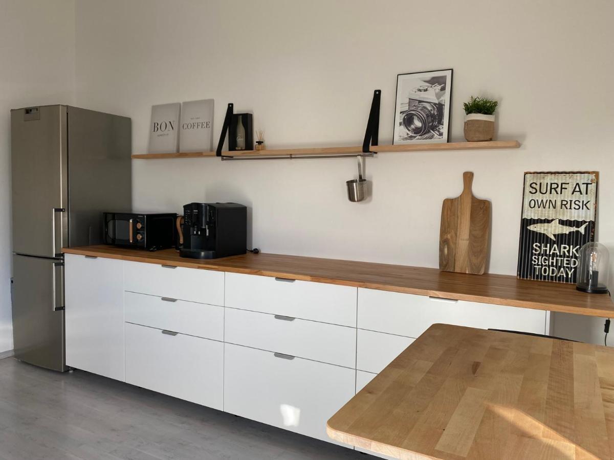 Moderne 70 Qm Ferienwohnung In Waldrandlage Eppelborn Kültér fotó
