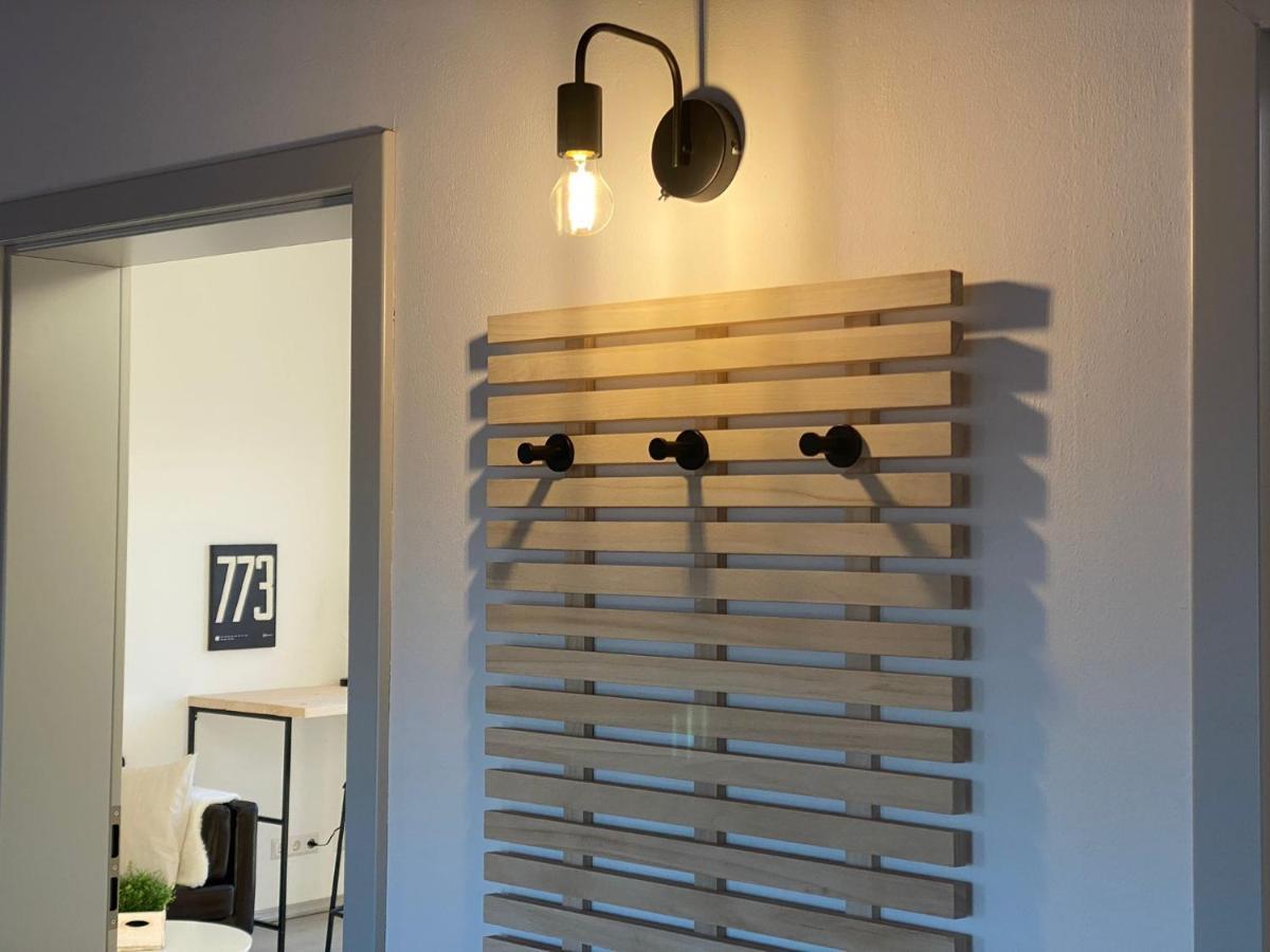 Moderne 70 Qm Ferienwohnung In Waldrandlage Eppelborn Kültér fotó