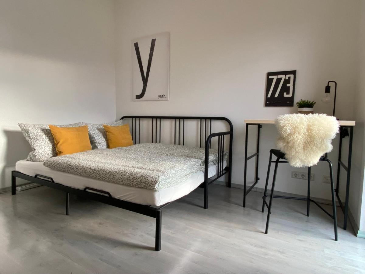 Moderne 70 Qm Ferienwohnung In Waldrandlage Eppelborn Kültér fotó